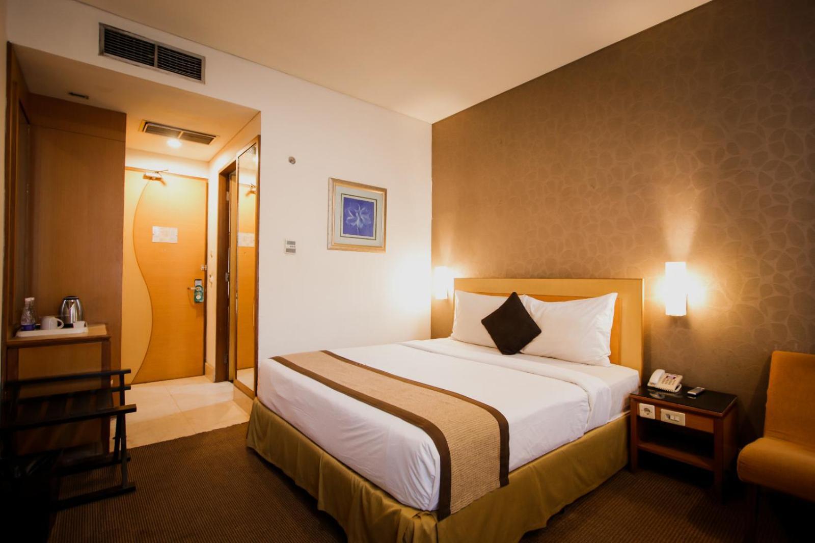 Serela Riau By Kagum Hotels Bandung Zewnętrze zdjęcie